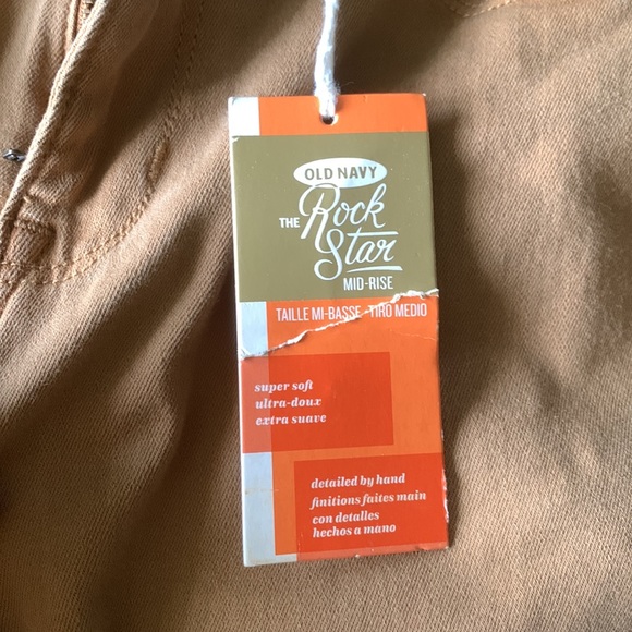 Old Navy-The Rockstar Mid-Rise Skinny Legging Jean-Size 6 Reg-Cream Caramel -NWT - Picture 9 of 11